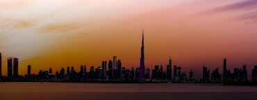 A sunset in Dubai image.