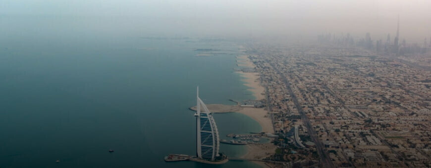 The Burj Al Arab between the urban landscape and the sea