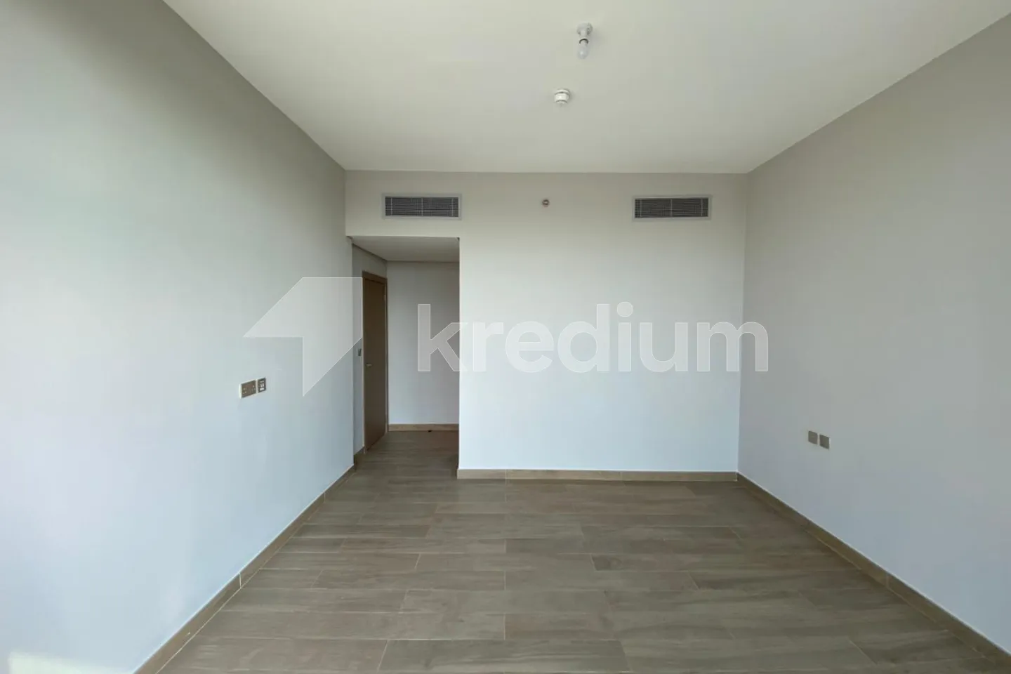 Chiller Free | Spacious Layout | 1st Tenant