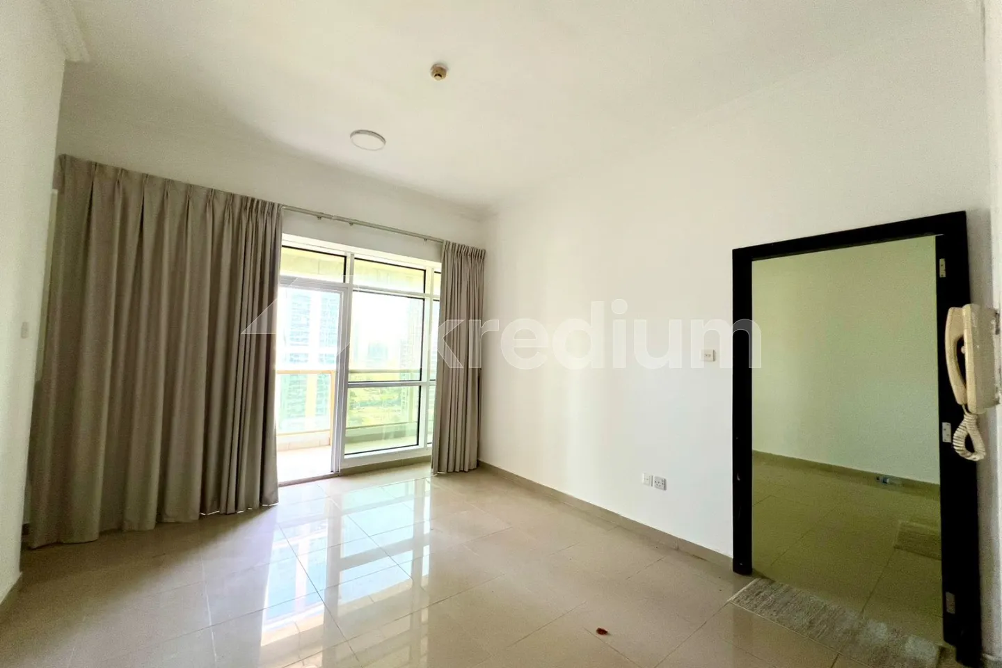 Lake View 1BR | Huge Balcony | Close to Metro